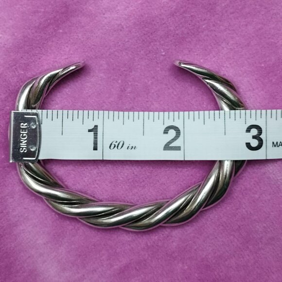 Silpada .925 sterling silver twisted cuff bracelet - Picture 9 of 11